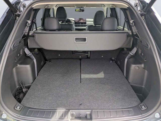 Used 2025 Mitsubishi Outlander SE FWD image 12
