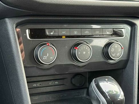 Certified 2022 Volkswagen Tiguan S image 20