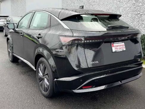Certified 2023 Nissan Ariya FWD image 10