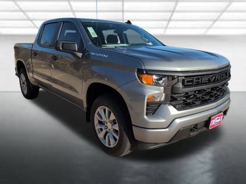 New 2026 Chevrolet Silverado 1500 Custom image 1