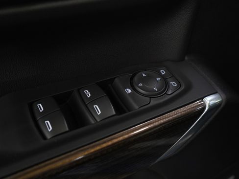 Used 2020 Chevrolet Silverado 1500 RST image 21