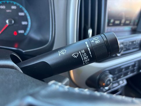 Used 2018 Chevrolet Colorado LT image 34