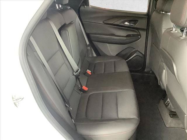 Used 2023 Chevrolet TrailBlazer RS w/ Technology Package FWD image 20