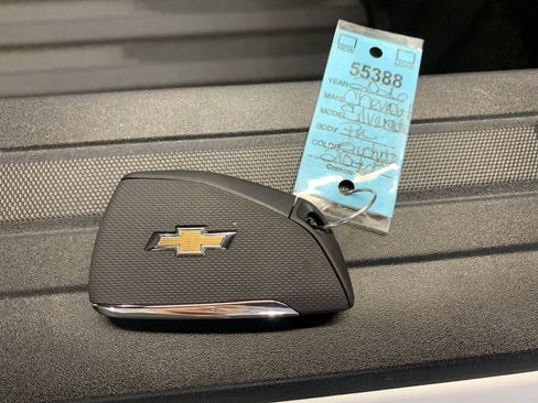 New 2026 Chevrolet Silverado 1500 Custom Trail Boss w/ Dark Appearance Package image 19