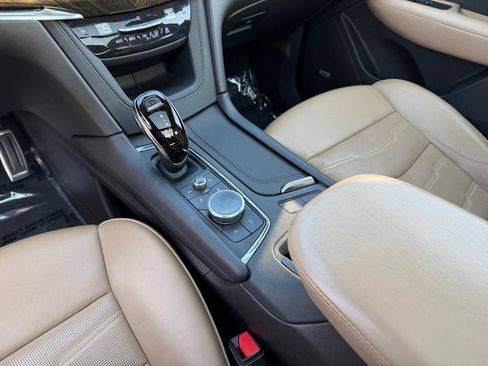 Used 2022 Cadillac XT6 Sport w/ Platinum Package AWD/4WD image 18