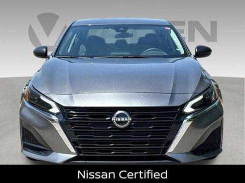 Certified 2024 Nissan Altima 2.5 SV FWD image 2