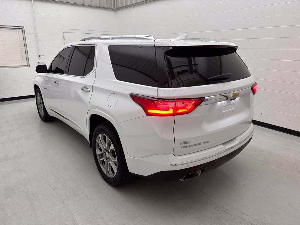 Used 2021 Chevrolet Traverse Premier w/ LPO, Floor Liner Package AWD/4WD image 4
