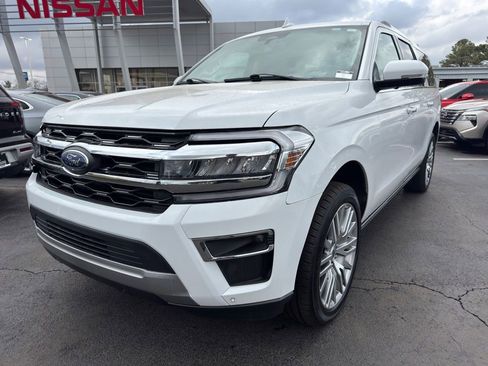 Used 2024 Ford Expedition Max Limited image 8