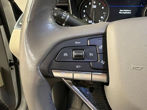 Used 2020 Cadillac XT6 Premium Luxury AWD/4WD image 15