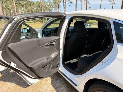 Used 2024 Chevrolet Malibu LT w/ Sport Edition image 25