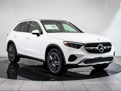 Certified 2026 Mercedes-Benz GLC 300 4MATIC image 5