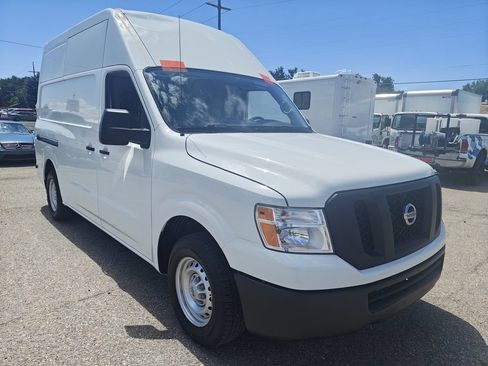 Used 2020 Nissan NV 2500 S RWD image 11