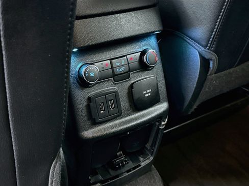 Used 2019 Ford Explorer Limited w/ Class III Trailer Tow Package FWD image 27