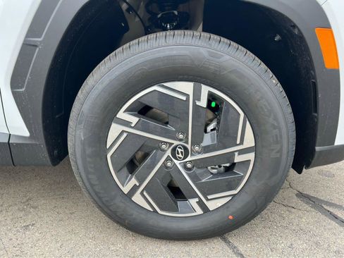 New 2026 Hyundai Tucson Blue SE w/ Tow & Go Package AWD/4WD image 16