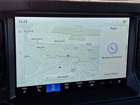 Used 2025 Ford Bronco Badlands image 19