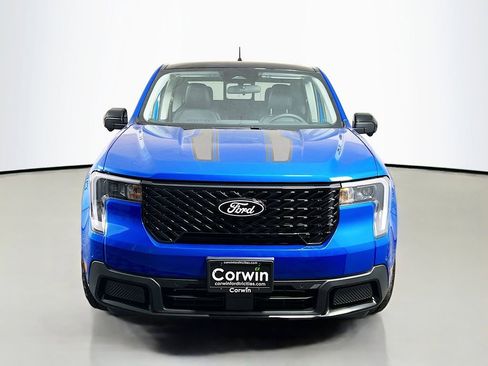 New 2025 Ford Maverick Lariat w/ Black Appearance Package image 4