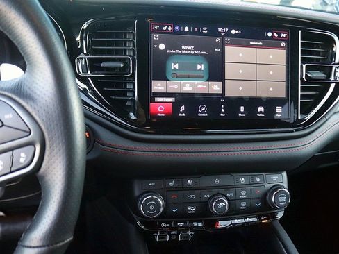 Used 2025 Dodge Durango GT image 22