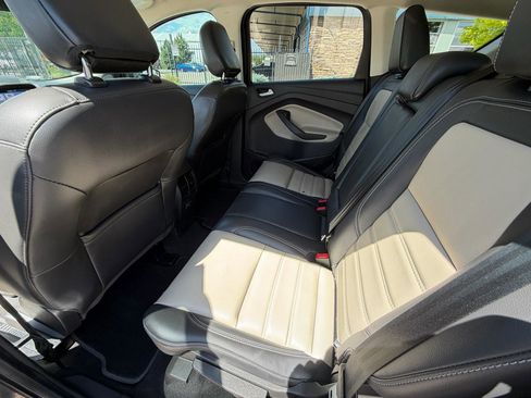 Used 2019 Ford Escape SEL AWD/4WD image 11