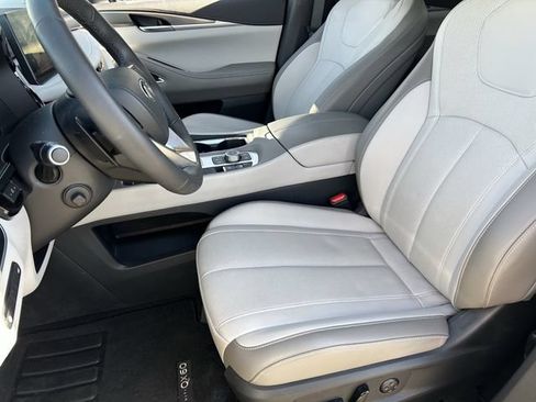 Used 2026 INFINITI QX60 Luxe w/ Cargo Package FWD image 22