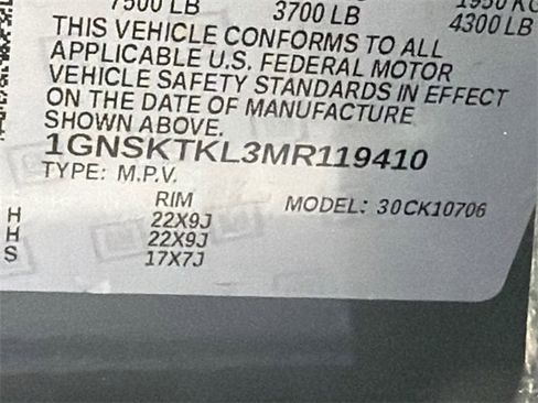 Used 2021 Chevrolet Tahoe High Country w/ Premium Package image 34