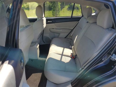 Used 2013 Subaru Crosstrek 2.0i Premium image 27