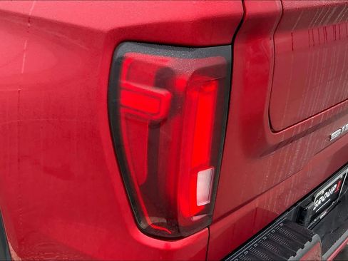 Used 2023 GMC Sierra 1500 AT4 w/ AT4 Premium Package image 26