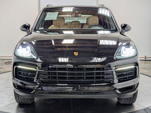 Used 2019 Porsche Cayenne AWD/4WD image 3