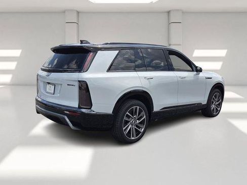 New 2026 Cadillac Vistiq Sport AWD/4WD image 5