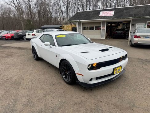Used 2020 Dodge Challenger R/T Scat Pack RWD image 1