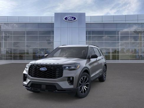 New 2026 Ford Explorer ST-Line image 2
