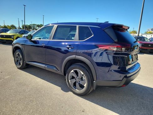 Certified 2026 Nissan Rogue SV image 7