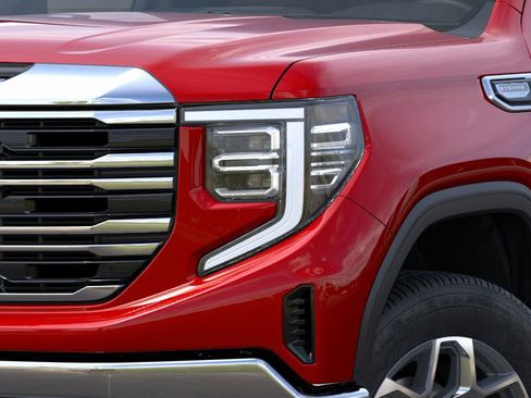 New 2026 GMC Sierra 1500 SLT image 34