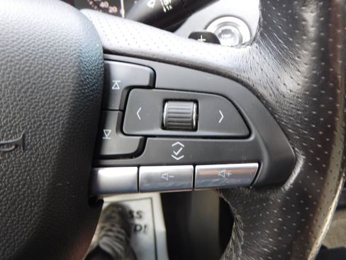 Used 2020 Cadillac XT4 Sport image 22