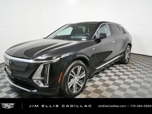 Used 2024 Cadillac Lyriq Luxury AWD/4WD image 23