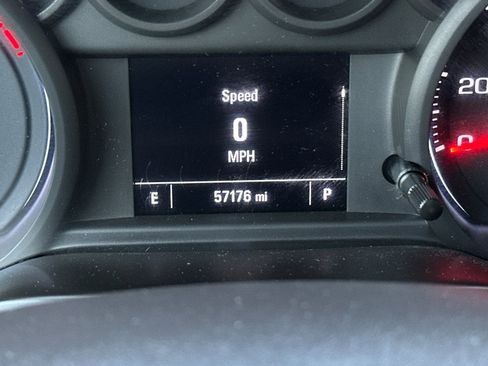 Used 2021 Chevrolet Silverado 1500 Custom image 21