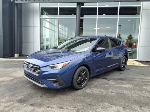 Used 2025 Subaru Impreza 2.0i AWD/4WD image 2