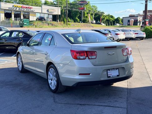 Used 2015 Chevrolet Malibu LT FWD image 4