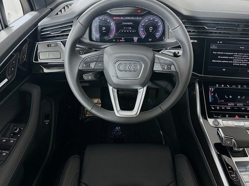 New 2025 Audi Q7 3.0T Prestige image 5