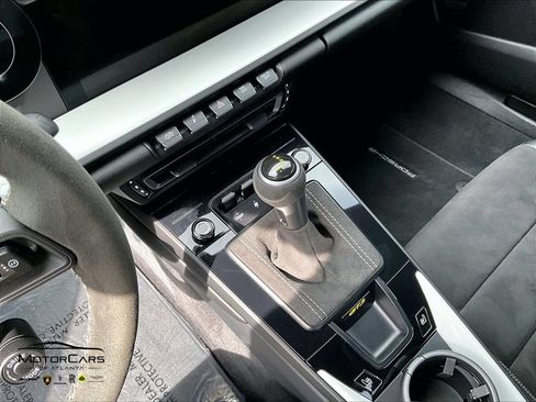 Used 2022 Porsche 911 GT3 RWD image 15