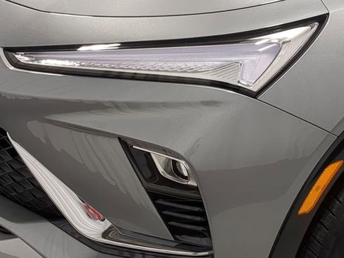 Used 2025 Buick Envista Sport Touring w/ Convenience I Package image 14