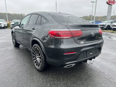 Used 2022 Mercedes-Benz GLC 300 4MATIC Coupe image 3