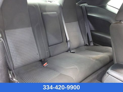 Used 2020 Dodge Challenger SXT image 17