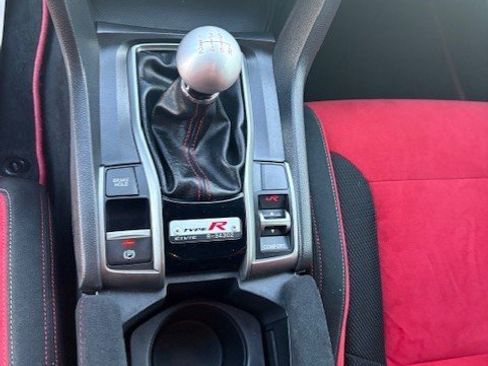 Used 2019 Honda Civic Type R image 13