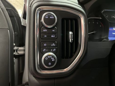 Certified 2022 GMC Sierra 1500 Elevation image 20
