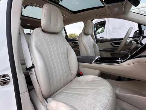 Used 2023 Mercedes-Benz EQS 450+ SUV image 27