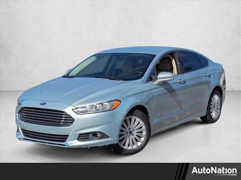 Used 2014 Ford Fusion SE w/ Equipment Group 502A image 1