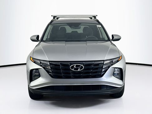 Used 2023 Hyundai Tucson SEL FWD image 2