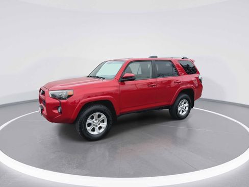 Used 2019 Toyota 4Runner SR5 image 4