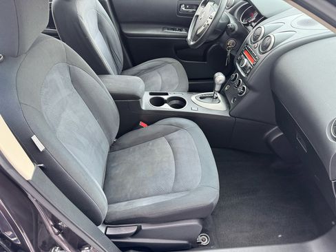 Used 2013 Nissan Rogue S image 10