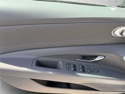 New 2026 Hyundai Elantra Sport image 6